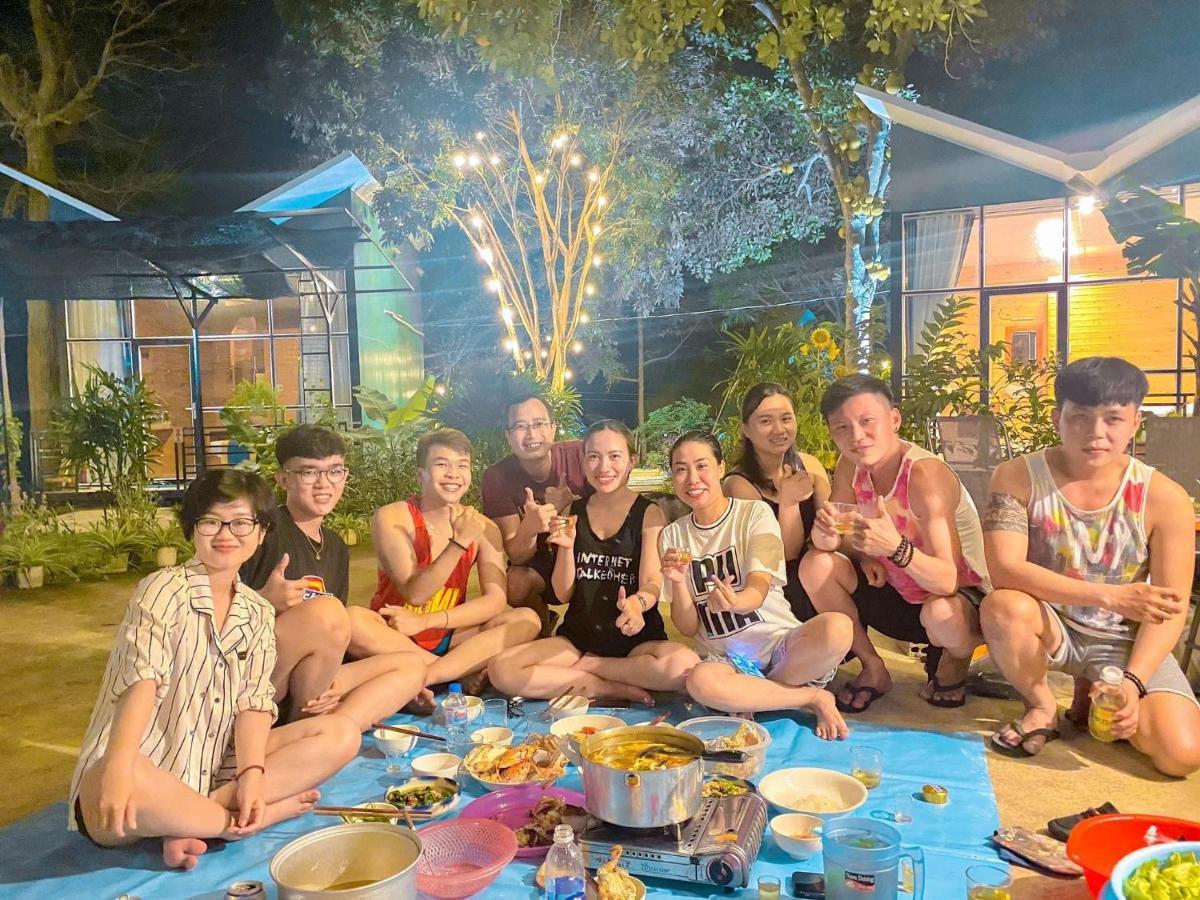 Homestay De La Rosa - Con Dao Chi Khu Co Ong Eksteriør bilde